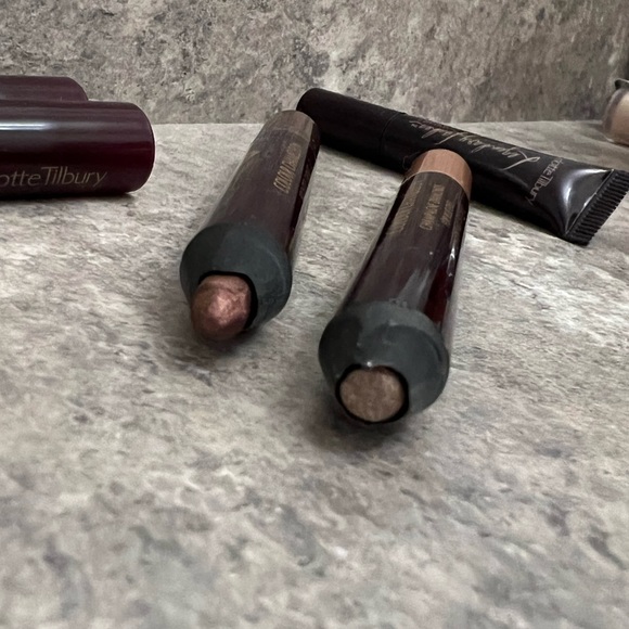 Charlotte Tilbury eye makeup set - Picture 3 of 3